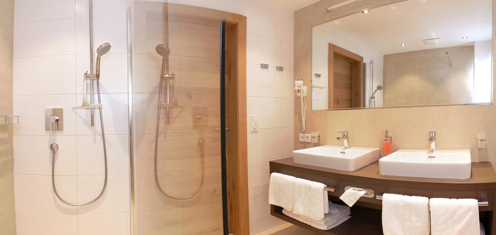 Tarlack Appartements Hütten 1a Leogang Zimmer foto